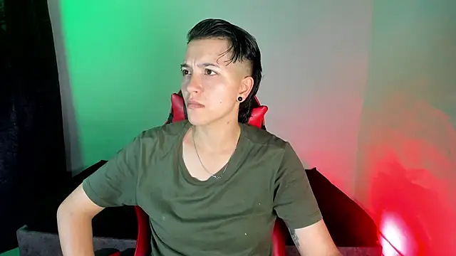 Snapshot of nicocoox chatting on November 7, 1:32 am nicocoox online show from November 7, 1:32 am