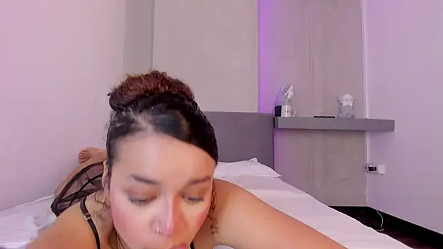 rossvega online show from November 19, 4:18 pm