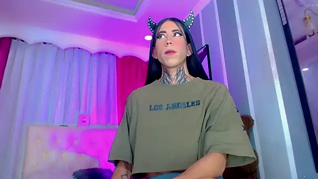 Julia Bulette1 online show from April 4, 1:06 pm