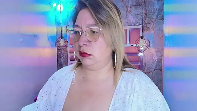 MaylinRosse  online show from February 16, 7:01 pm