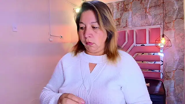 MaylinRosse  online show from April 10, 6:59 pm