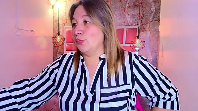 MaylinRosse  online show from March 19, 7:03 pm