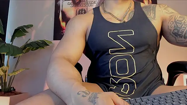 Snapshot of chrizmacgregor chatting on February 22, 6:31 pm chrizmacgregor online show from February 22, 6:31 pm