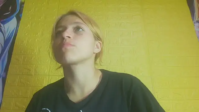 Snapshot of melodyanal chatting on November 29, 2:39 pm melodyanal online show from November 29, 2:39 pm