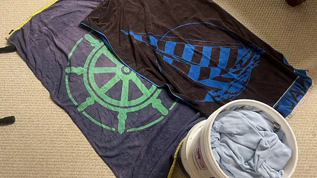 Snapshot of Doanything4you chatting on December 15, 7:36 am Doanything4you online show from December 15, 7:36 am