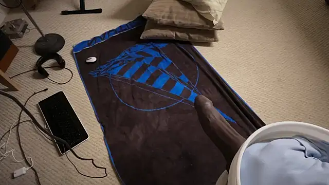 Doanything4you online show from March 21, 5:41 am