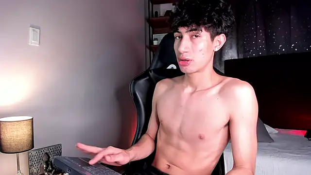 Lenapaul  online show from November 30, 4:52 pm