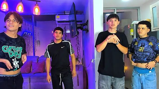 Houseofwarrios online show from March 22, 5:21 am