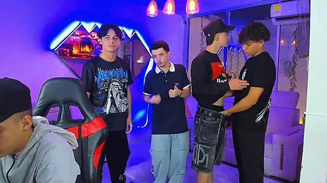 Houseofwarrios online show from February 26, 5:40 am