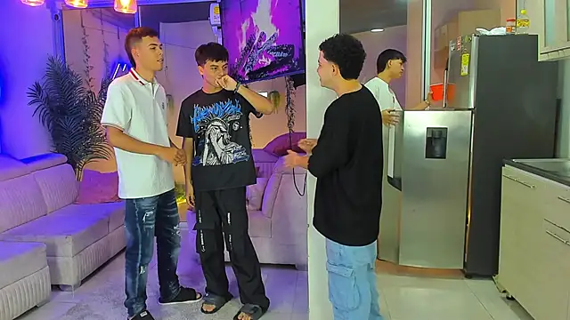 Houseofwarrios online show from April 10, 5:47 am