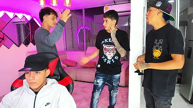 Snapshot of Houseofwarrios chatting on November 22, 5:28 am Houseofwarrios online show from November 22, 5:28 am