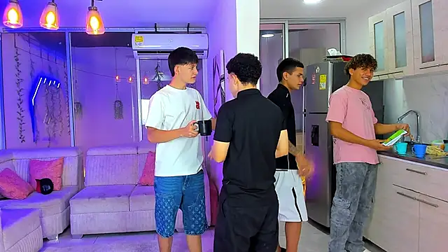 Houseofwarrios online show from February 14, 5:29 am