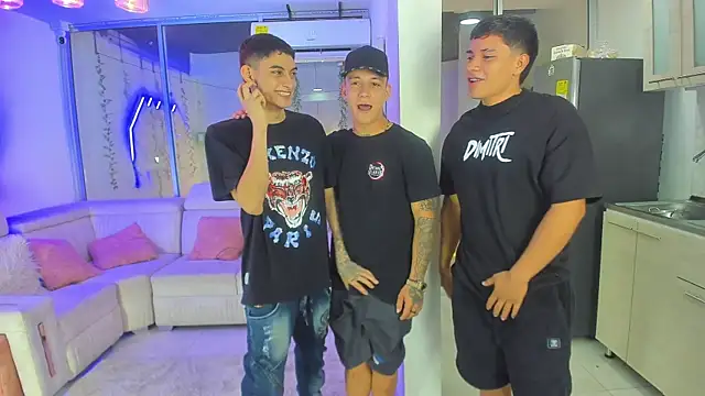 Houseofwarrios online show from December 18, 5:34 am