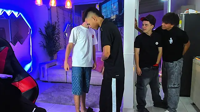 Houseofwarrios online show from March 28, 5:08 am