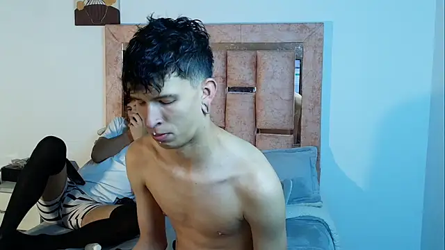 DemianSalvatore online show from December 1, 10:32 pm