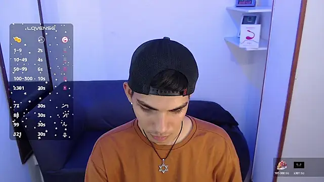 David 925  online show from January 8, 8:37 pm