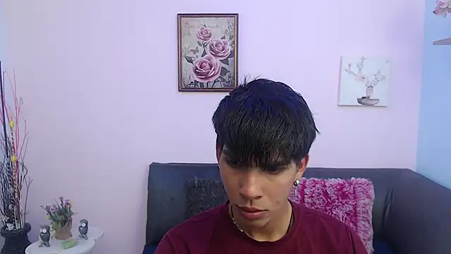 Snapshot of David_925_ chatting on September 28, 4:08 am David 925 online show from September 28, 4:08 am