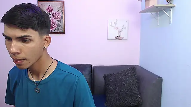 Snapshot of David_925_ chatting on October 10, 3:40 am David 925 online show from October 10, 3:40 am