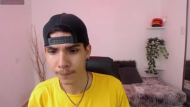 David 925  online show from January 16, 5:11 am