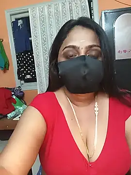 queendivya online show from May 14, 5:43 pm