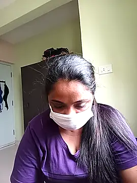 queendivya online show from October 4, 5:09 am