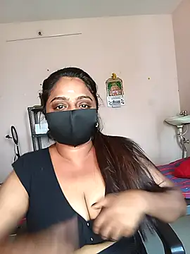 queendivya online show from April 18, 7:11 am