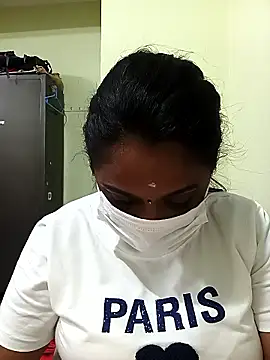 queendivya online show from October 2, 1:58 pm