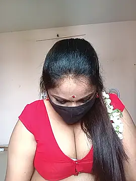 queendivya online show from March 31, 6:48 am