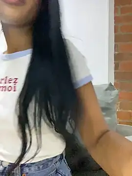 Savannahfisher online show from March 31, 11:29 pm