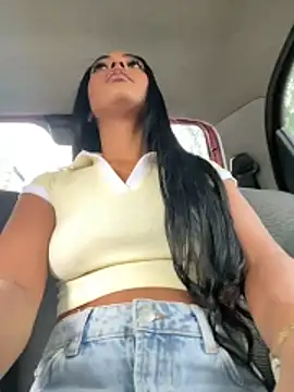 Savannahfisher online show from March 11, 9:42 pm