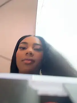 Snapshot of Savannahfisher chatting on July 9, 9:36 pm Savannahfisher online show from July 9, 9:36 pm