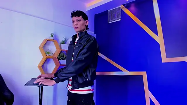Imperialboys 2 online show from October 18, 3:52 am