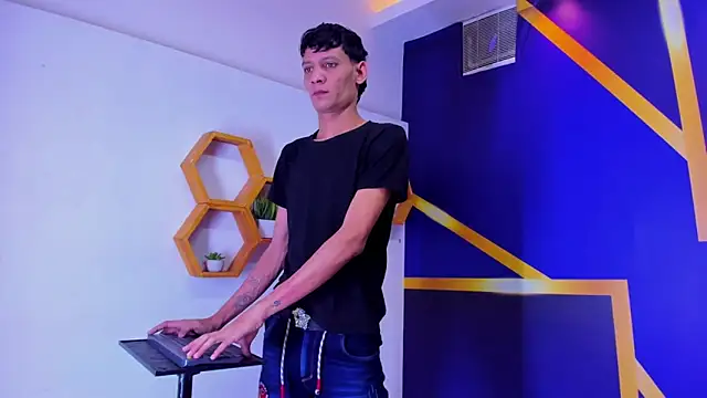 Imperialboys 2 online show from October 15, 4:11 am