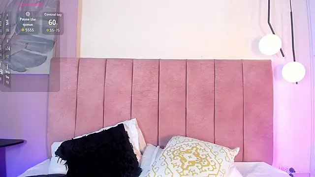 Snapshot of Kailynrose_ chatting on September 23, 11:39 am Kailynrose online show from September 23, 11:39 am