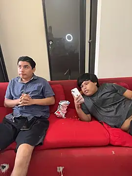 Snapshot of P4NT0J4 chatting on February 13, 9:37 pm P4NT0J4 online show from February 13, 9:37 pm