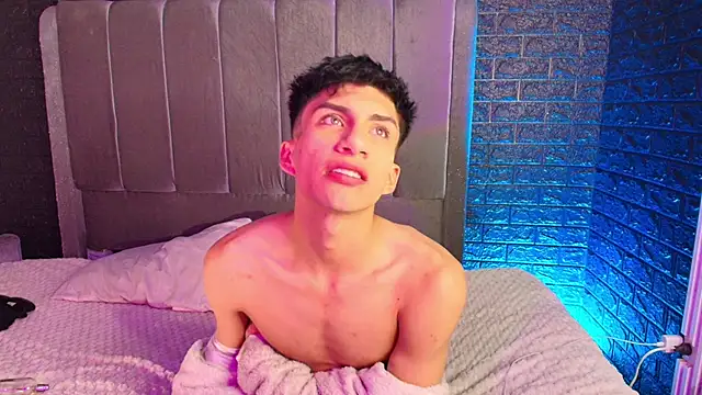 Erick Velveth online show from November 23, 5:28 am