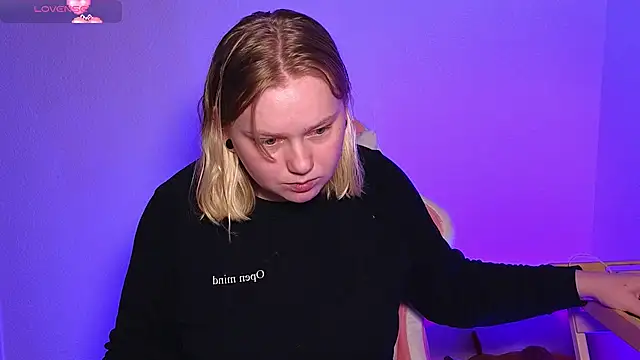 lame cat online show from September 26, 12:17 am