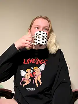 lame cat online show from October 10, 1:06 am