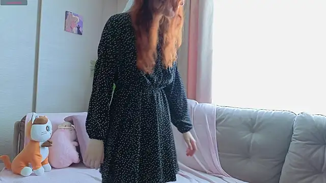 Little rosy online show from May 25, 4:45 am