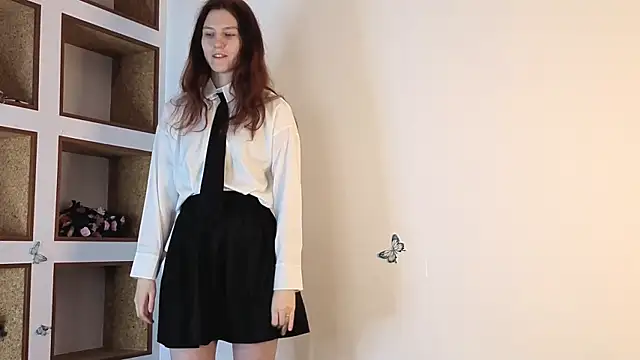Snapshot of Little_rosy chatting on September 20, 4:17 am Little rosy online show from September 20, 4:17 am