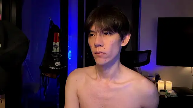 Snapshot of JayJayz_zz chatting on December 2, 11:17 pm JayJayz zz online show from December 2, 11:17 pm