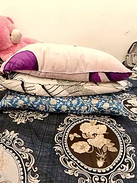 Snapshot of Sweets-jaanu chatting on November 13, 5:33 am Sweets-jaanu online show from November 13, 5:33 am