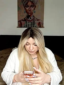 mariabloom9 online show from January 8, 8:20 am