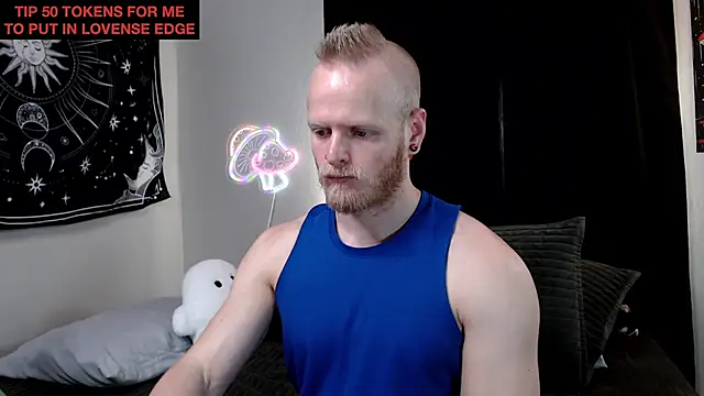 Snapshot of randyroderick chatting on December 22, 7:36 pm randyroderick online show from December 22, 7:36 pm