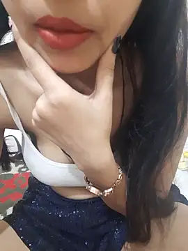 Baby girl67 online show from April 1, 5:54 pm