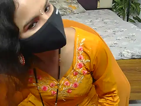 Snapshot of Lovelyy-couple chatting on September 22, 4:24 pm Lovelyy-couple online show from September 22, 4:24 pm