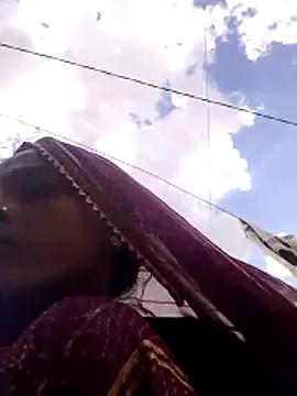 Hot reshmaji online show from March 31, 9:11 am