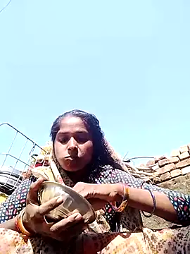 Hot reshmaji online show from December 5, 7:18 am