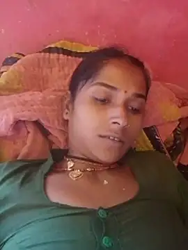 Snapshot of Hot_reshmaji chatting on May 6, 5:55 am Hot reshmaji online show from May 6, 5:55 am