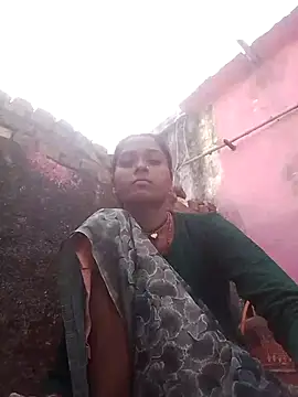Snapshot of Hot_reshmaji chatting on May 3, 2:27 am Hot reshmaji online show from May 3, 2:27 am